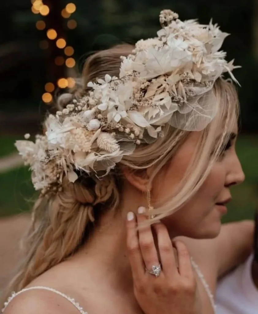 Couronne de tête en fleurs séchées photo mariage
