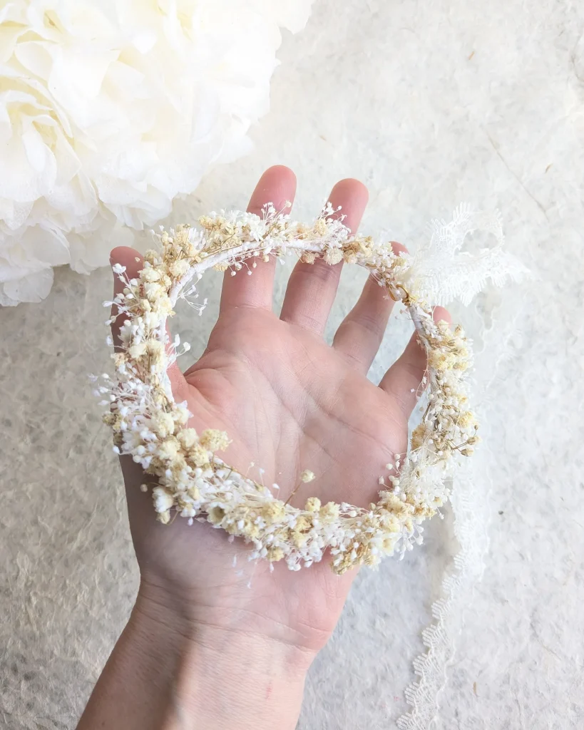 Couronne de tête en fleurs séchées Bebe Bapteme