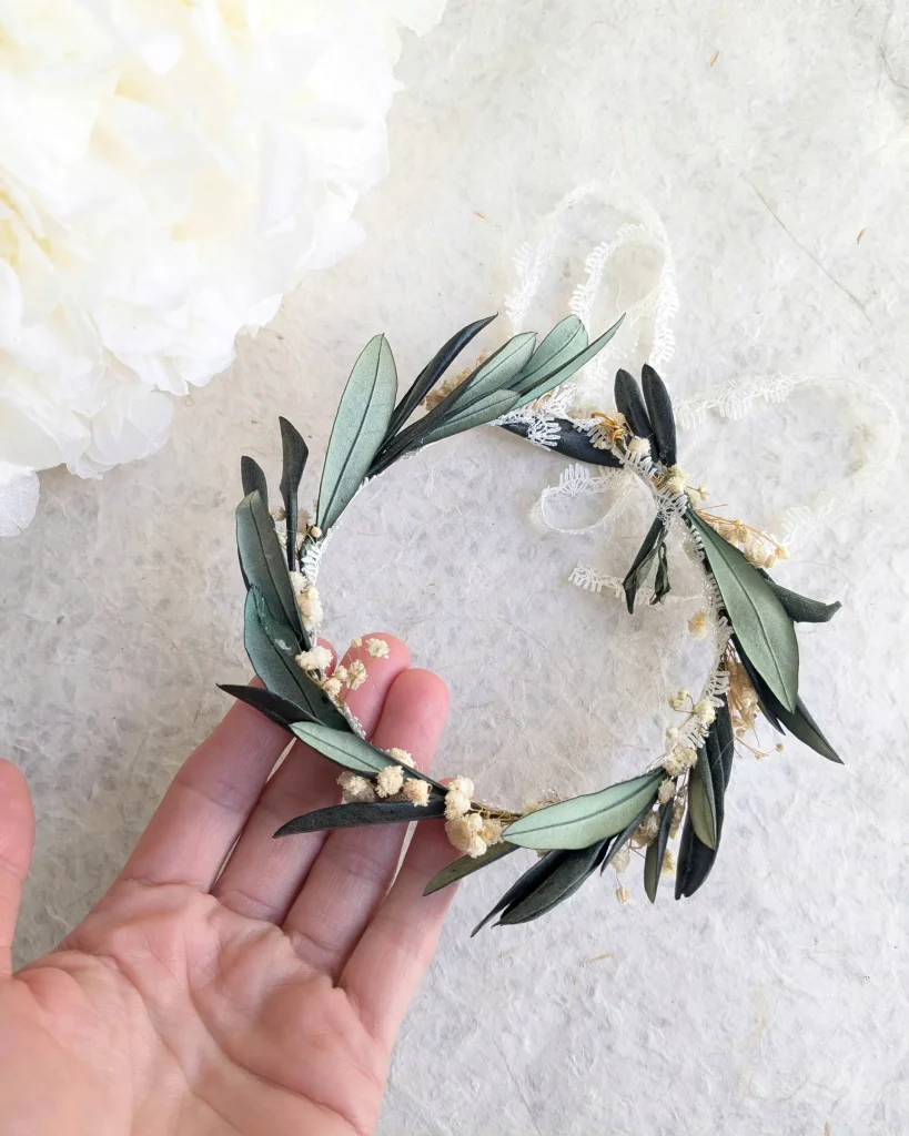 Couronne de tête en fleurs séchées Oliviers Bapteme