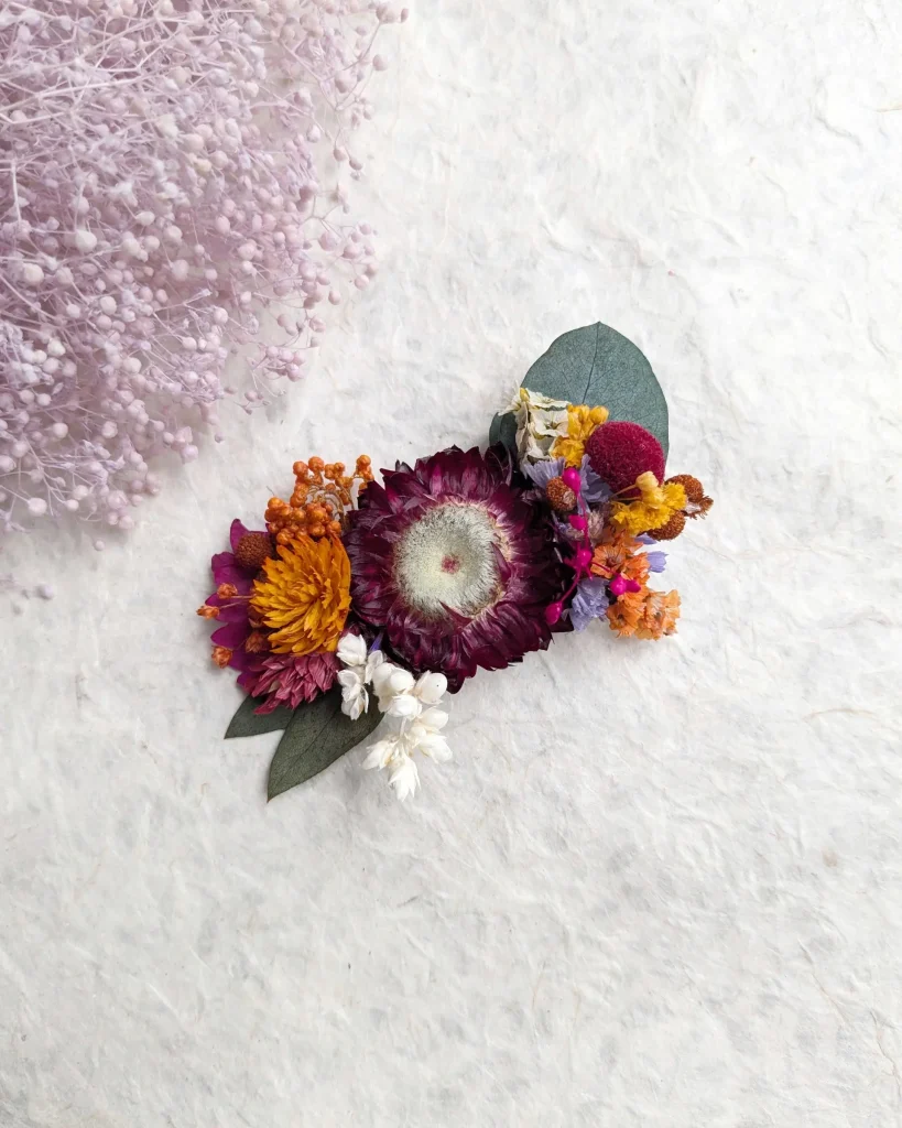 Pince crocodile en fleurs séchées Ondine, vue d’ensemble