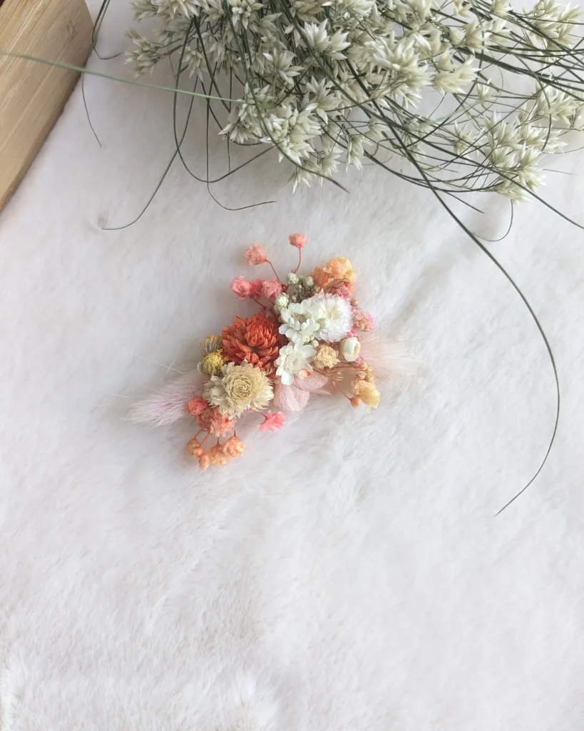 Pince crocodile en fleurs séchées Aurea, vue d’ensemble